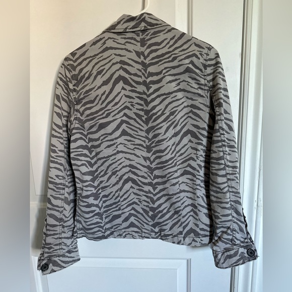 Zebra print jacket - Picture 2 of 2